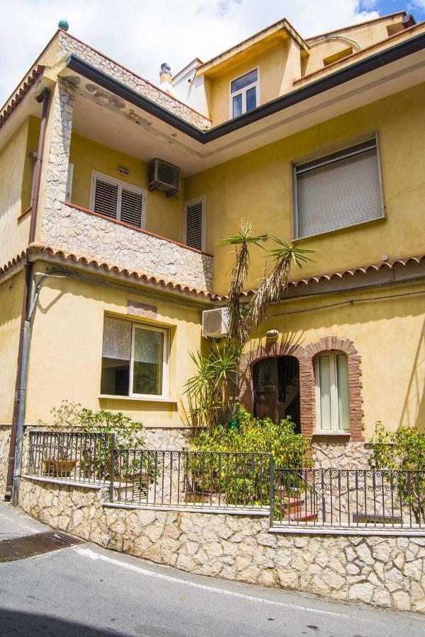 Nonna Peppina Central Apartments Taormina Zewnętrze zdjęcie